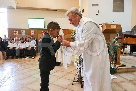 SFX_1stCommunion_5654_05-04-24