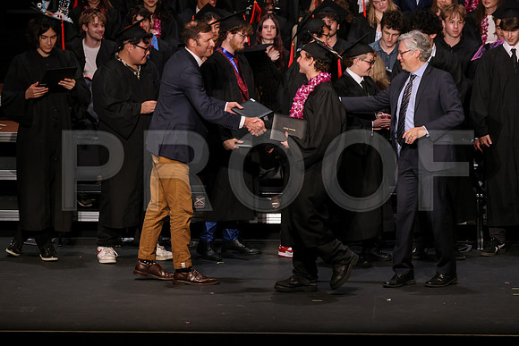 6978_OakwoodGrad2024_B
