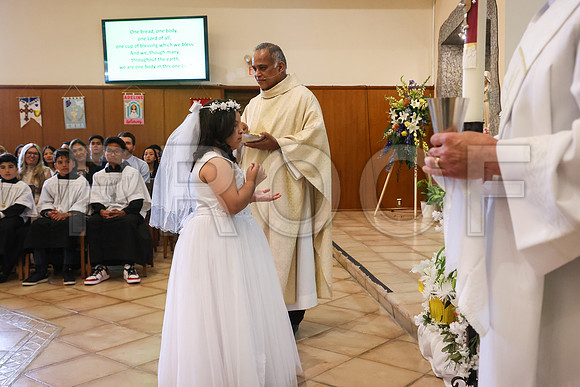 SFX_1stCommunion_5637_05-04-24
