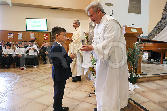SFX_1stCommunion_5711_05-04-24