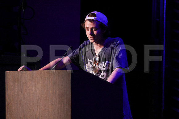 6663_OakwoodGrad2024_B