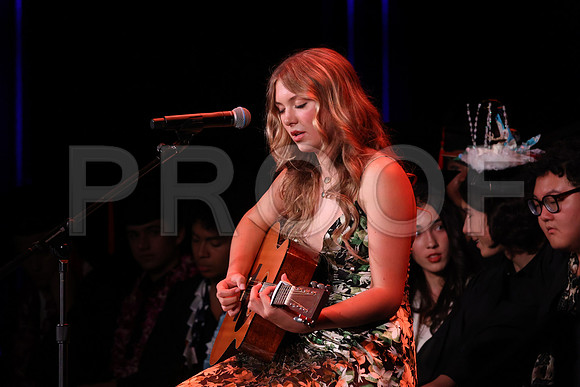 6622_OakwoodGrad2024_B