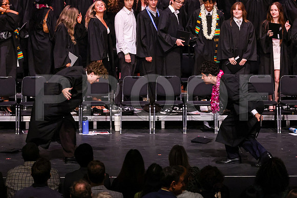 Oakwood_3928-B_Grad_6-5-25