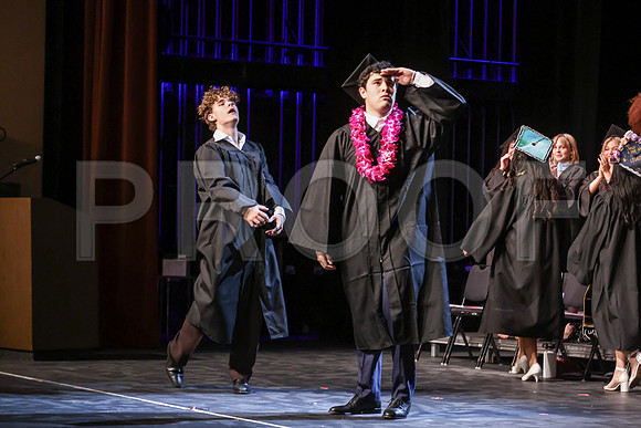 Oakwood_2916-B_Grad_6-5-25