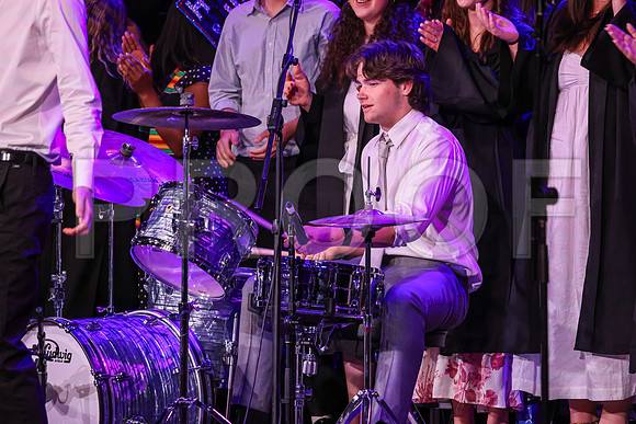 Oakwood_3191-B_Grad_6-5-25