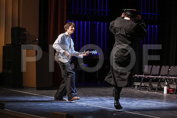 Oakwood_2869-B_Grad_6-5-25