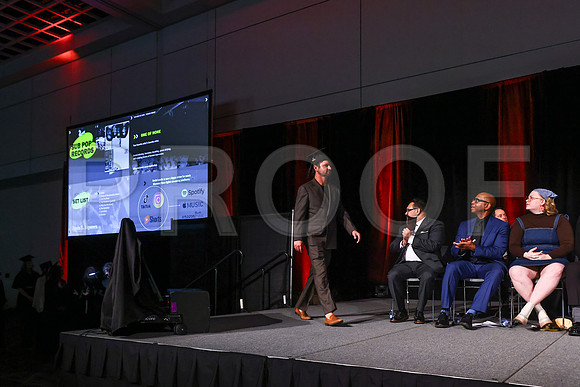 ACCD_8216_FallGrad_12-20-25