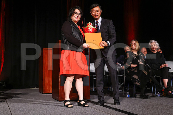 ACCD_9026_FallGrad_12-20-25