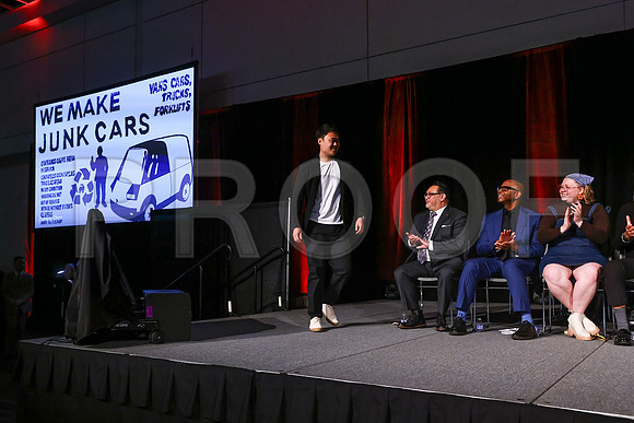 ACCD_0020_FallGrad_12-20-25