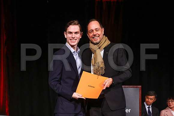 ACCD_0039_FallGrad_12-20-25