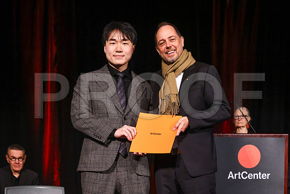 ACCD_0056_FallGrad_12-20-25