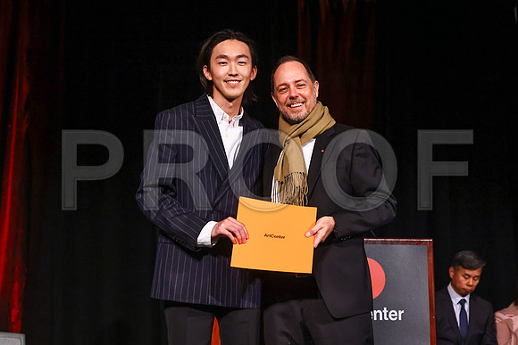 ACCD_0079_FallGrad_12-20-25