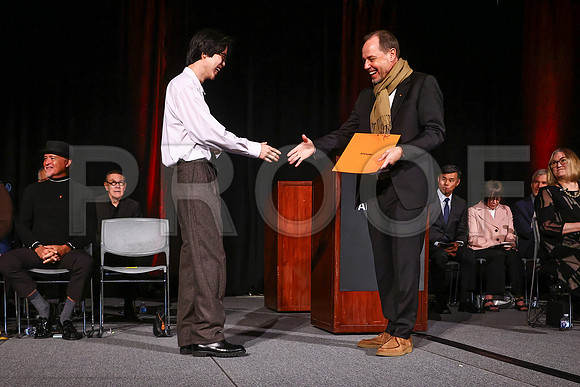 ACCD_0083_FallGrad_12-20-25