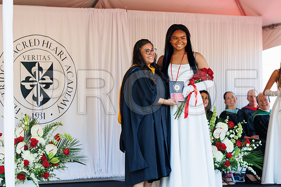 FSHA_318ym_Graduation_5-31-26