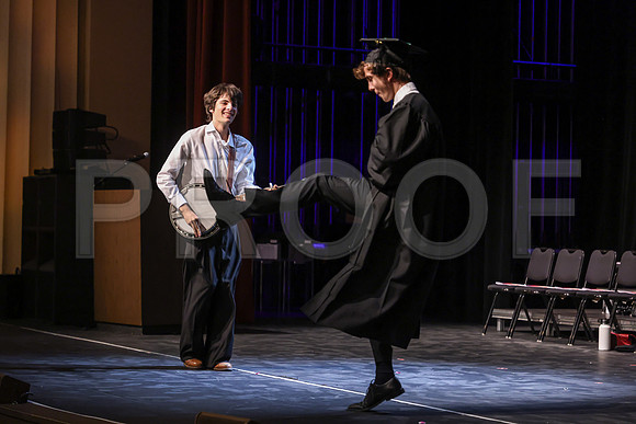 Oakwood_2868-B_Grad_6-5-25