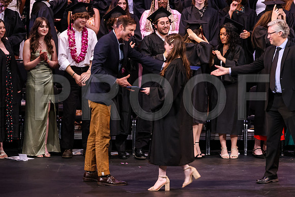 4595_OakwoodGrad2023_B