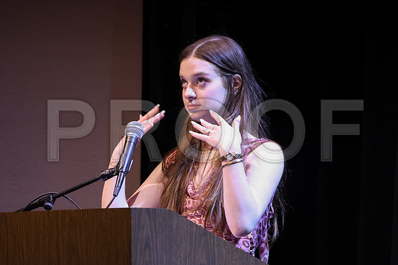 3967_OakwoodGrad2023_B