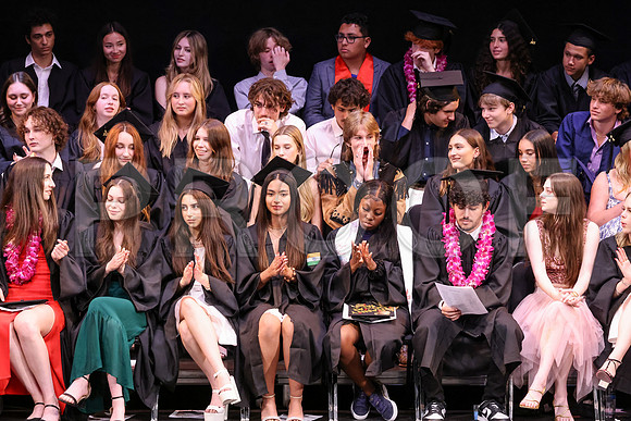 4535_OakwoodGrad2023_B