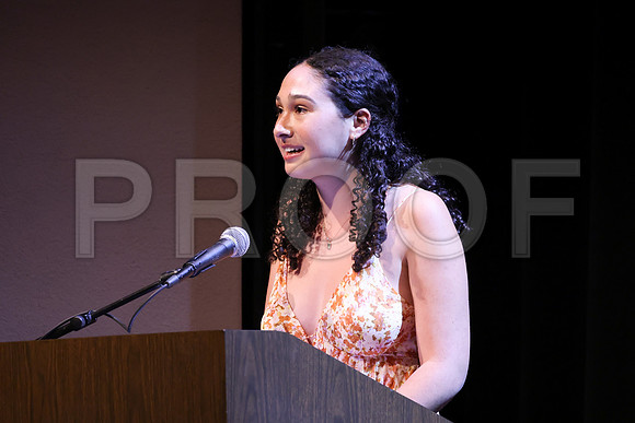 3867_OakwoodGrad2023_B