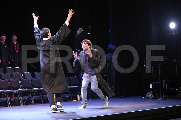 9682_OakwoodGrad2023_A