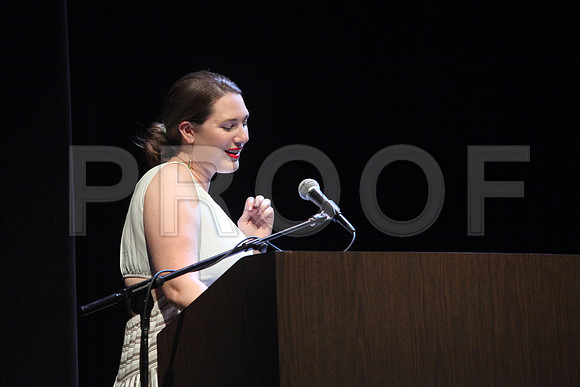 9932_OakwoodGrad2023_A