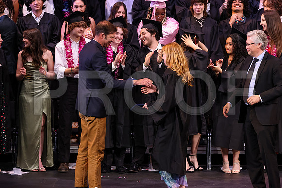 4592_OakwoodGrad2023_B