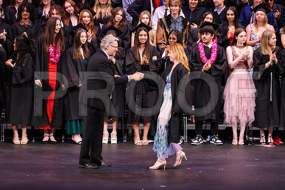 4590_OakwoodGrad2023_B