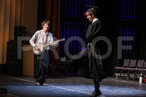 Oakwood_2867-B_Grad_6-5-25