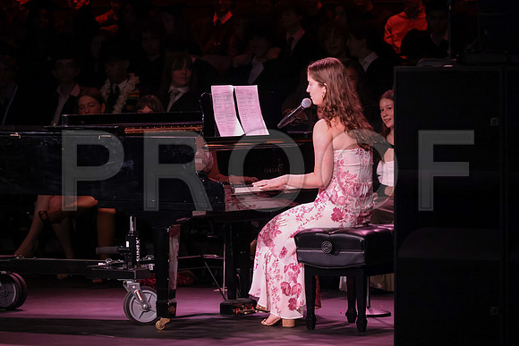 Oakwood_3233-B_Grad_6-5-25