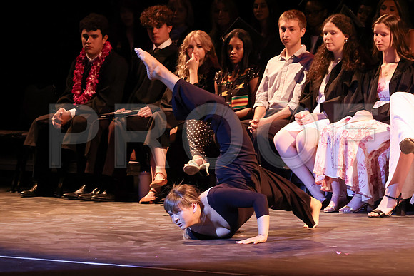 Oakwood_3133-B_Grad_6-5-25