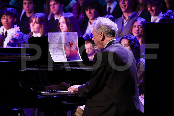 Oakwood_3091-B_Grad_6-5-25
