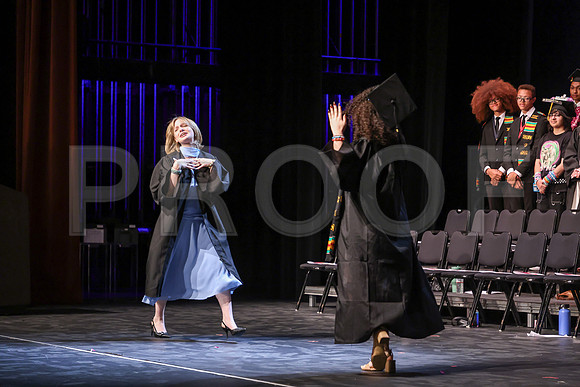 Oakwood_2876-B_Grad_6-5-25