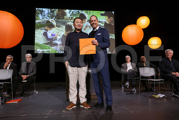 ACCD_3725_FallGrad_12-16-23