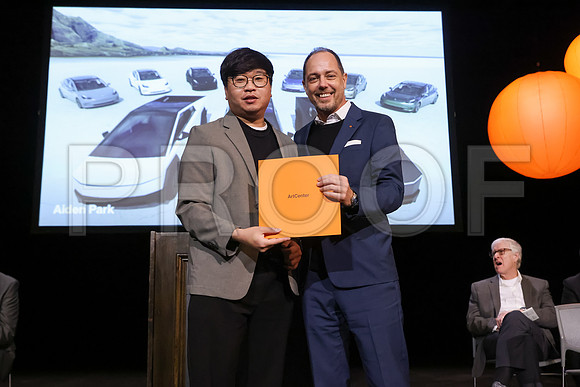 ACCD_3739_FallGrad_12-16-23