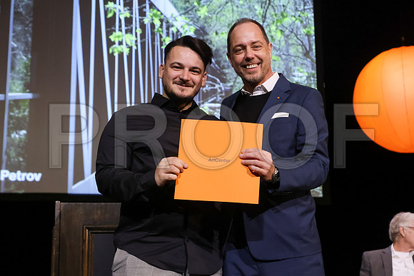 ACCD_3745_FallGrad_12-16-23