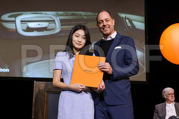ACCD_3766_FallGrad_12-16-23