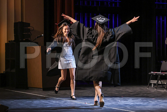 Oakwood_2899-B_Grad_6-5-25