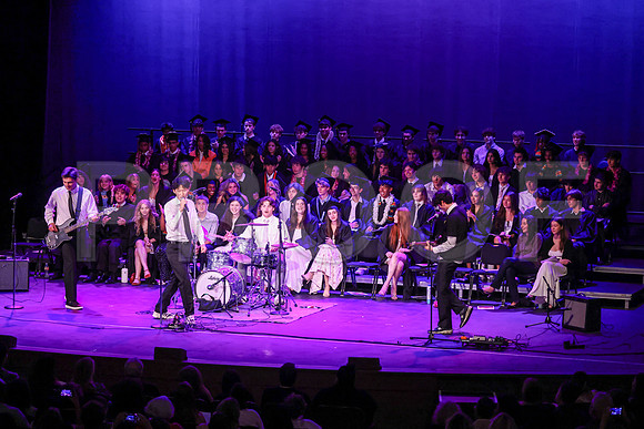 Oakwood_3179-B_Grad_6-5-25