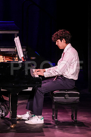 Oakwood_3444-B_Grad_6-5-25