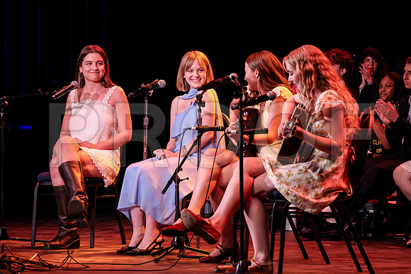 Oakwood_3317-B_Grad_6-5-25