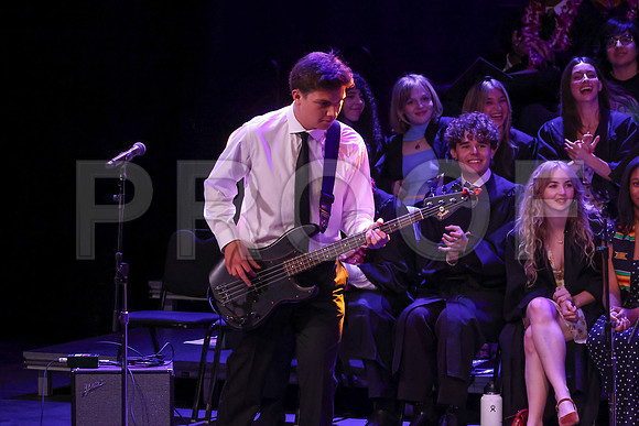 Oakwood_3176-B_Grad_6-5-25