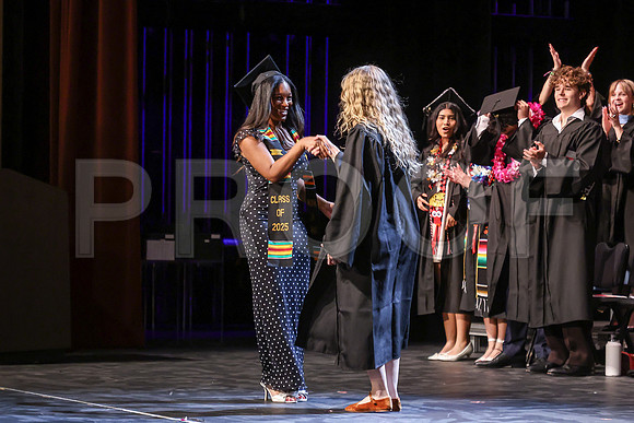 Oakwood_2918-B_Grad_6-5-25