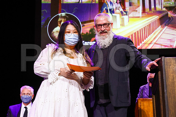 ACCD-1269_FallGrad_12-18-21