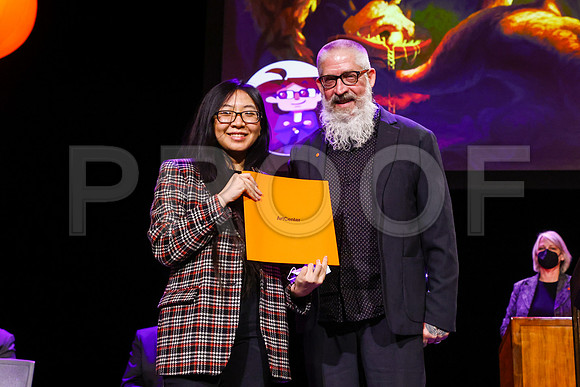 ACCD-1284_FallGrad_12-18-21