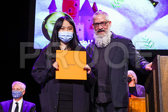 ACCD-1300_FallGrad_12-18-21