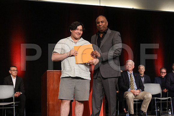 ACCD_SpringGrad24_0687_04-27-24
