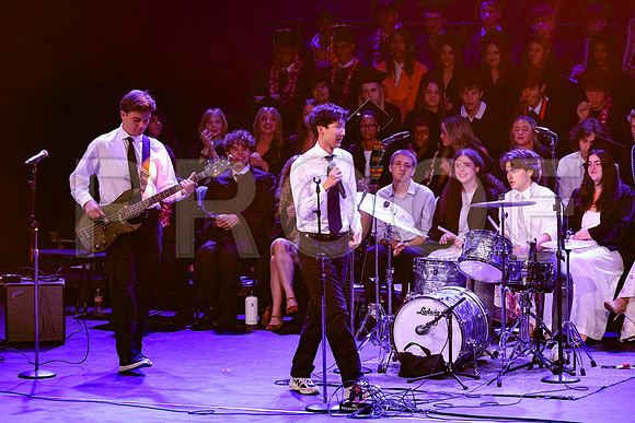 Oakwood_3168-B_Grad_6-5-25