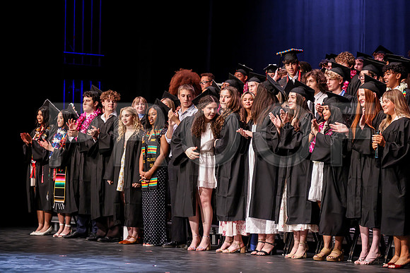 Oakwood_2944-B_Grad_6-5-25