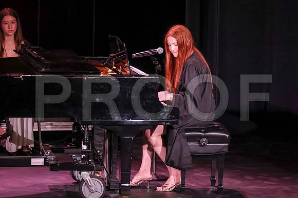 Oakwood_3029-B_Grad_6-5-25