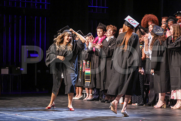 Oakwood_2934-B_Grad_6-5-25